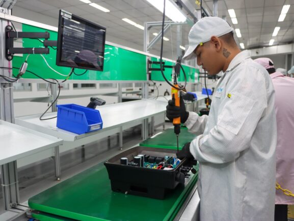 Zona Franca de Manaus completa 59 anos transformando investimento industrial em desenvolvimento regional