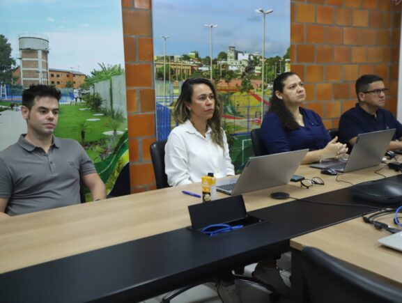 Governo do Amazonas e BID alinham cooperação técnica para avançar na gestão de resíduos s…