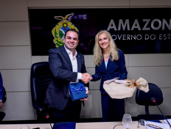 Em reunião com delegação da União Europeia, governador Roberto Cidade defende desenvolvim…