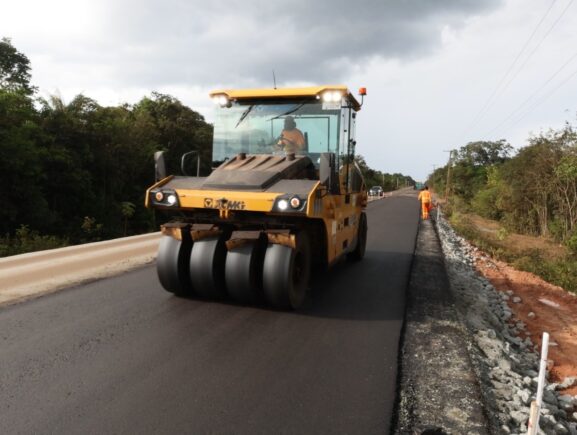 Governo do Amazonas emite licença que permite avanço das obras em parte do “trecho do mei…