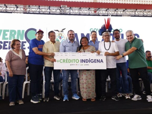 Governador Roberto Cidade acompanha serviços e entregas do Governo Presente para zona oes…