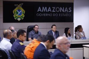 Governador Roberto Cidade coordena reunião do Comitê Permanente de Enfrentamento a Evento…